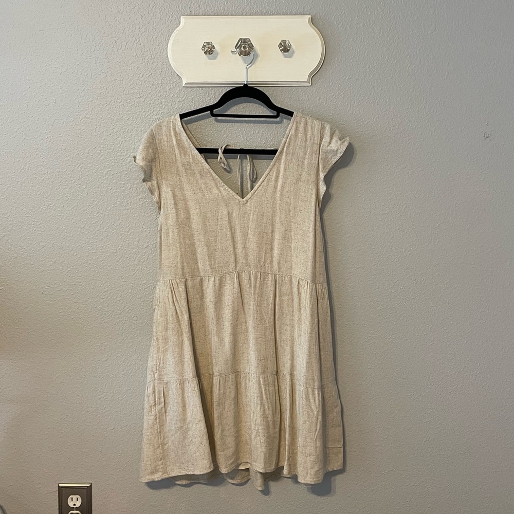 Abercrombie flutter sleeve dress